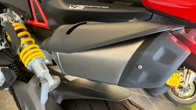Hypermotard V2 (26MY)